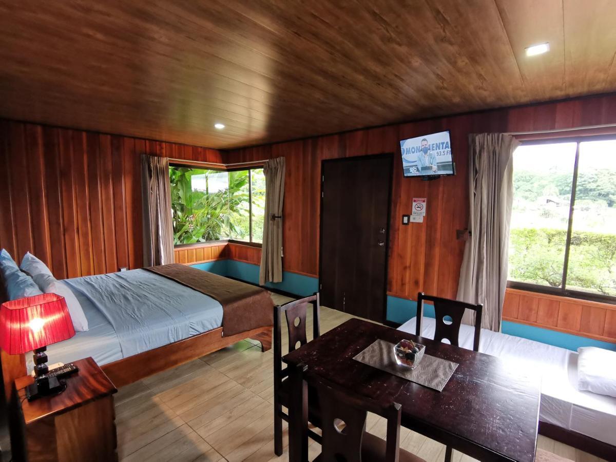 Cabanas Suenos Del Arenal La Fortuna Bagian luar foto