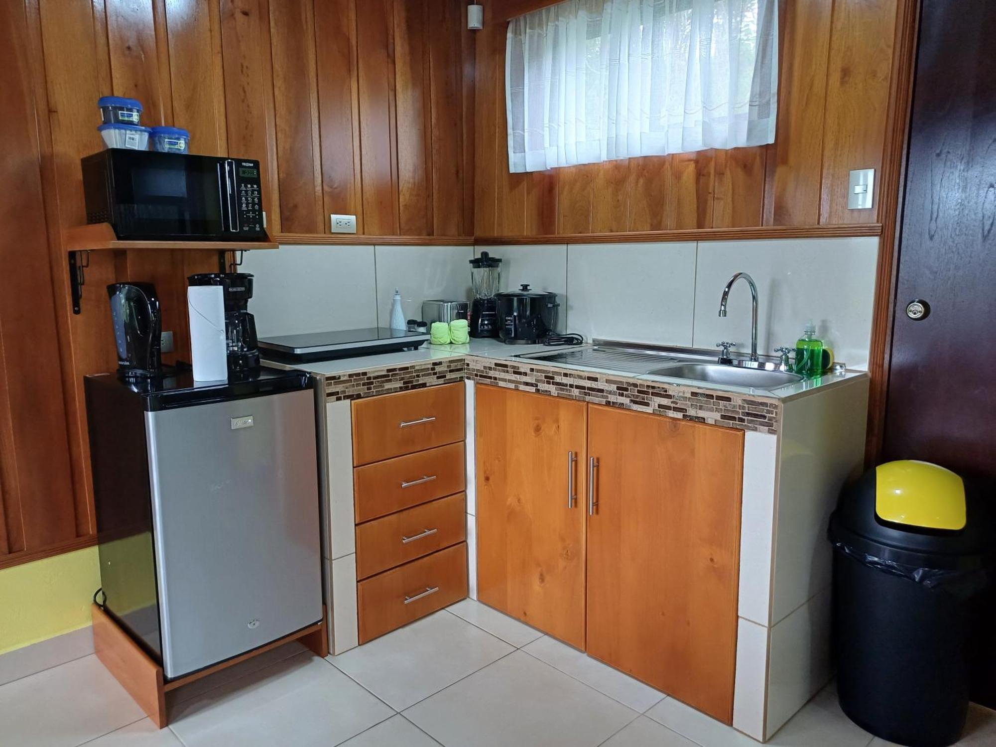 Cabanas Suenos Del Arenal La Fortuna Bagian luar foto