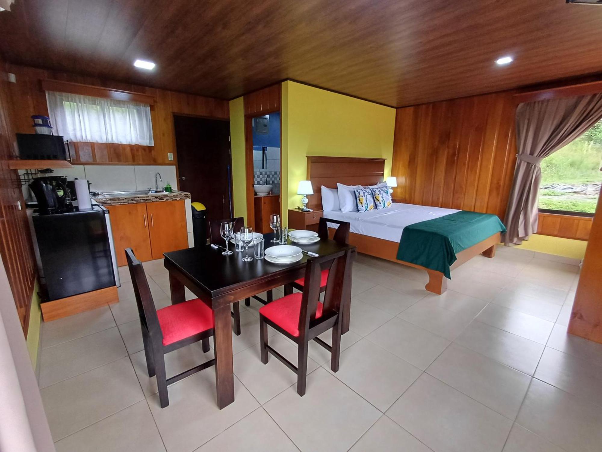 Cabanas Suenos Del Arenal La Fortuna Bagian luar foto