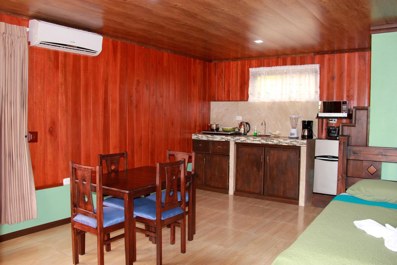 Cabanas Suenos Del Arenal La Fortuna Bagian luar foto